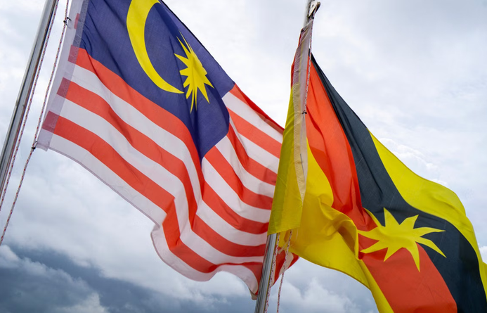 malaysian and sarawakian flags